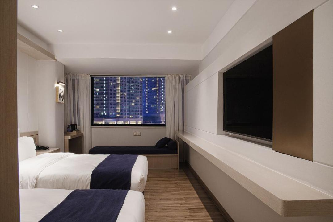 Walling Hotel - Chongqing Jiefangbei Hongyadong Zewnętrze zdjęcie